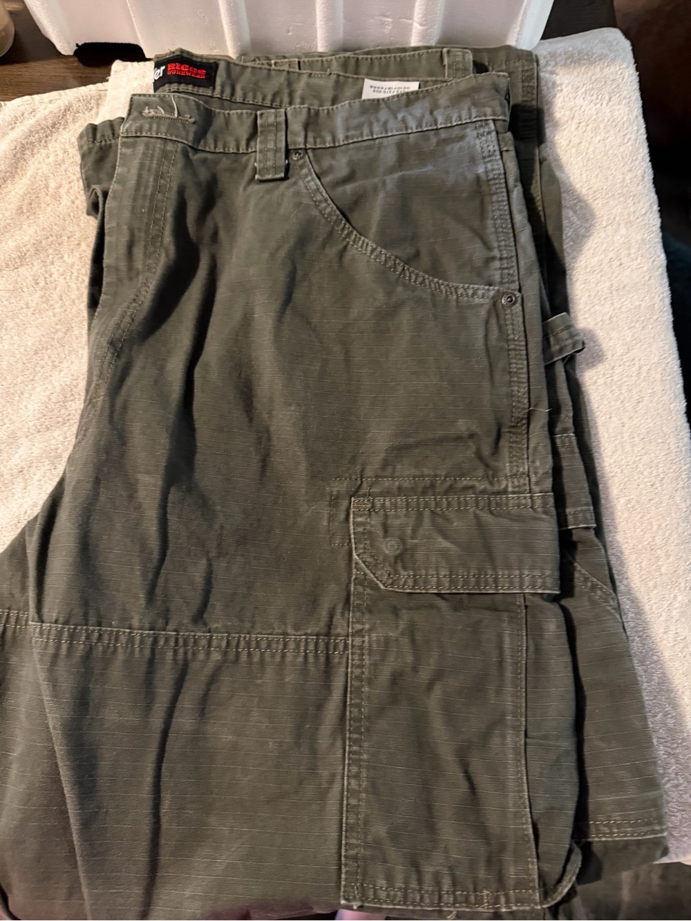 Wrangler Olive Green Cargo Work Pants